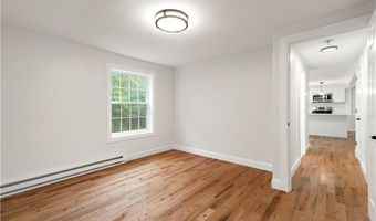 253 Biscuit City Rd, Charlestown, RI 02813