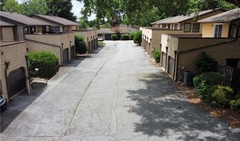 3660 Madrid Cir, Peachtree Corners, GA 30092
