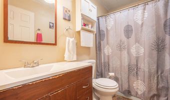 2083 Sun Valley Dr, Blakeslee, PA 18610