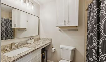 12223 Palmyra Dr, Baton Rouge, LA 70807
