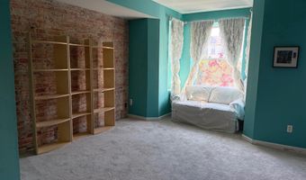1327 HARVARD St NW, Washington, DC 20009