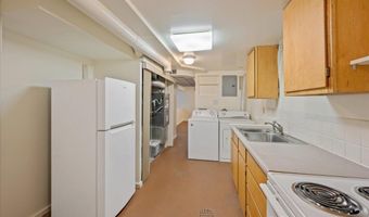 2111 GARRETT St, Cheyenne, WY 82001