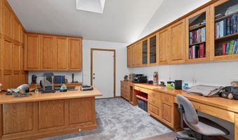 1809 Via Montecito, Camarillo, CA 93012