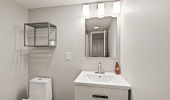 7551 MARSHALL Dr, Annandale, VA 22003