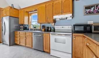 360 S Hemlock Rd, Charlestown, NH 03603