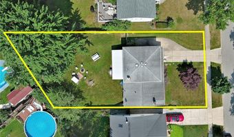 58 Dalewood Dr, Amherst, NY 14228
