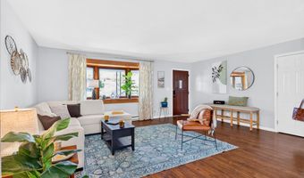 105 E Main St, Anna, OH 45302