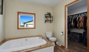 1077 GOLDEN RANGE, Burns, WY 82053