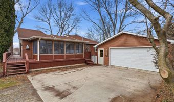 5360 S Highpoint Dr, Albion, IN 46701