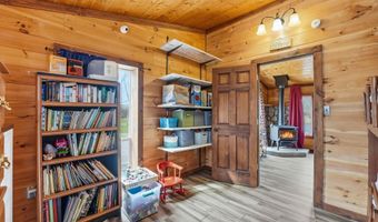 5251 W 450 S, Albion, IN 46701
