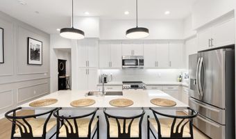 7661 University Ave 103, La Mesa, CA 91942