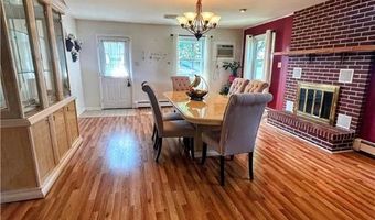 1009 Debbie Ln, Allentown, PA 18103