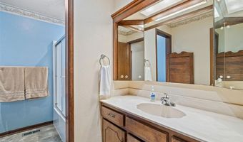7617 Kathryn Way, Oklahoma City, OK 73162
