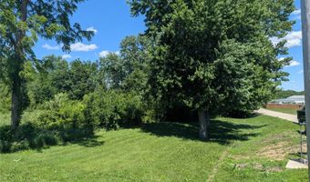 3605 NE 56th St, Altoona, IA 50009