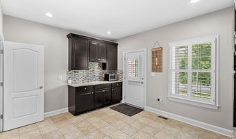 22391 CONSERVANCY Dr, Ashburn, VA 20148