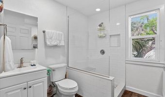 317 N BAY Blvd, Anna Maria, FL 34216