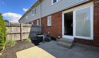 5 The Courtyards, Amherst, NY 14221