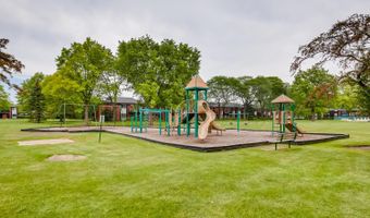 1210 N Dale Ave 2I, Arlington Heights, IL 60004