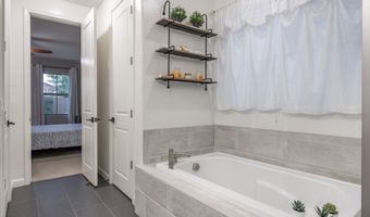 923 W YELLOWSTONE Way, Chandler, AZ 85248