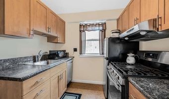 235 Garth Rd Unit E5i, Scarsdale, NY 10583