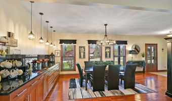 575 Hidden Creek Dr, Antioch, IL 60002