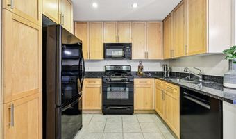 820 N POLLARD St 801, Arlington, VA 22203