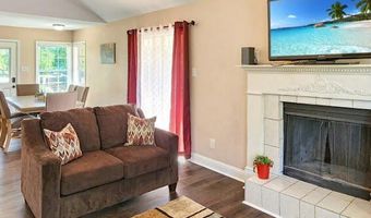 9360 Lark St, Bay St. Louis, MS 39520