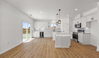 9224 Holly Ave, California City, CA 93505