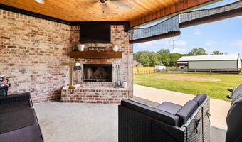 1813 Avilla Vincintage, Alexander, AR 72002