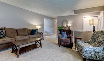 1002 S COVENANT Ln, Appleton, WI 54915