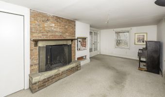 3 Shipman Cir, Ann Arbor, MI 48104