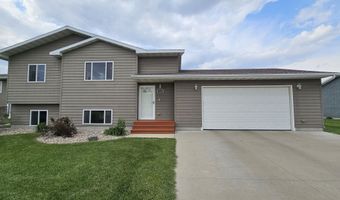 906 SW 16th Ave, Aberdeen, SD 57401