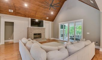1199 Pawnee Dr, Lincolnton, GA 30817