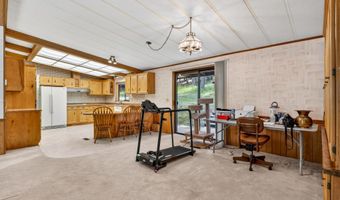 1783 DEARINGER Rd, Addy, WA 99101