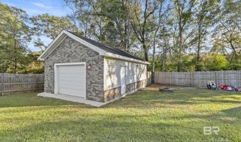 943 Stokley Ct, Atmore, AL 36502