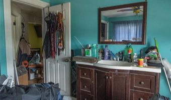 91 Roger Williams Ave, East Providence, RI 02916