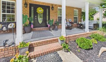 2312 W Rockhouse Rd, Ashland, KY 41102