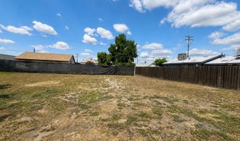 13936 Front St, Armona, CA 93202