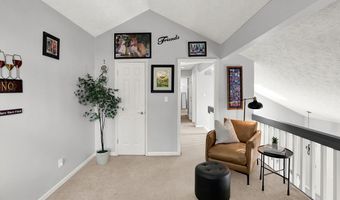 9394 Golden Leaf Way, Indianapolis, IN 46260