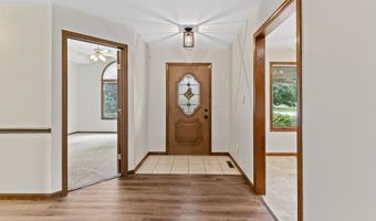1965 W Cardinal Ln, Aurora, MO 65605