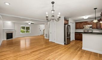 16 Streamview Dr 16, Cumberland, RI 02864