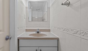 4533 CASABLANCA Ct, Annandale, VA 22003