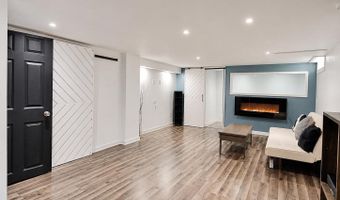 1844 S JEFFERSON St, Appleton, WI 54915