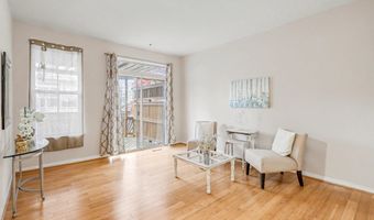 20402 COOL FERN Sq 20402, Ashburn, VA 20147