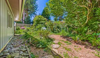 94 California Ave, Arcata, CA 95521