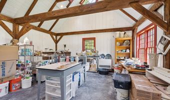 719 Walker Hill Rd, Barnard, VT 05031