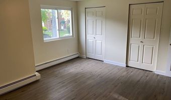 21 Clarks Rd #204, Amesbury, MA 01913
