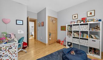 360 W Washington Ave 1204, Madison, WI 53703