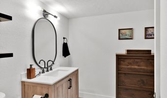 17454 E NORTH SHORE Ln, Bayview, ID 83803