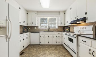 1356 Pearidge Rd, Angier, NC 27501